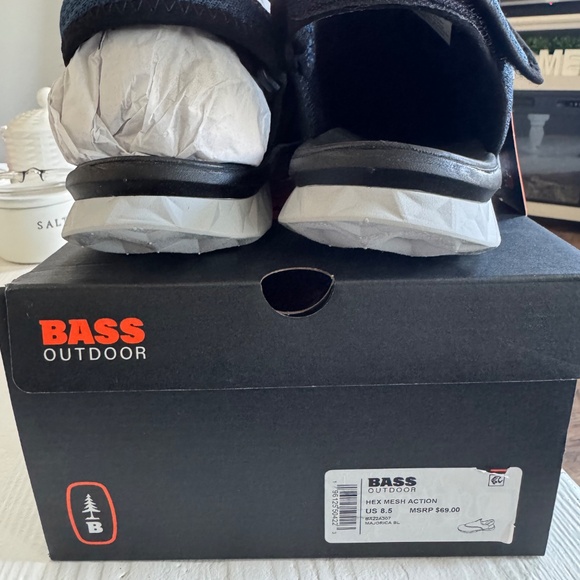 BASS OUTDOOR  Hex mesh action Hiking Shoes – Traction-Sole